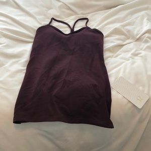 Lululemon workout top